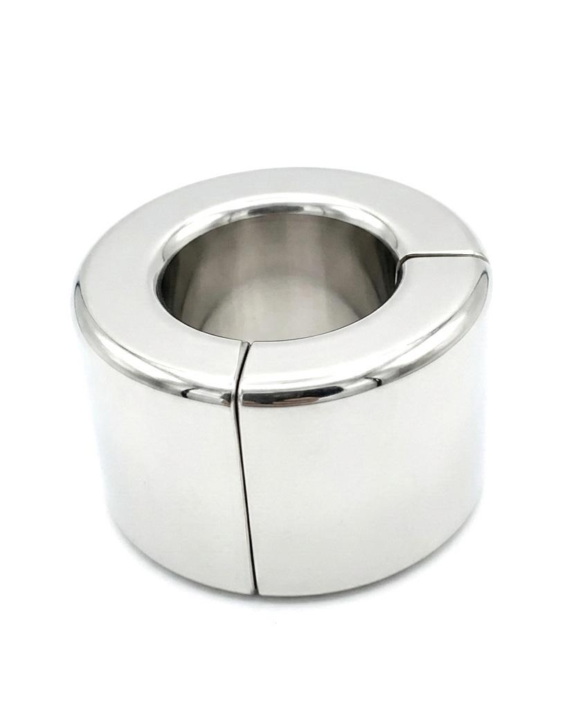 KIOTOS Steel Magnetic Ball Stretcher, Length - 4cm, Diameter - 3,5cm