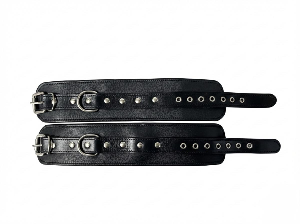 Leather Handcuff Black, 35X7cm