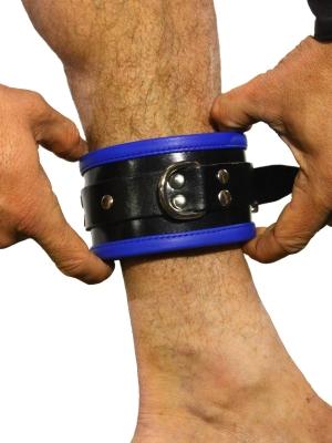 RudeRider Ankle Cuffs with Padding Leather Black/Blue (Set of 2) One Size RudeRider Ankle Cuffs with Padding Leather Black/Blue (Set of 2) One Size