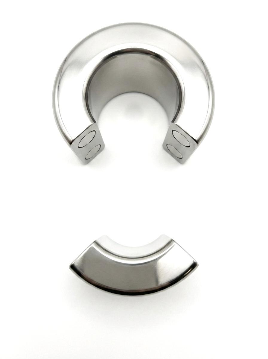 KIOTOS Steel Magnetic Ball Stretcher, Length - 4cm, Diameter - 3,5cm