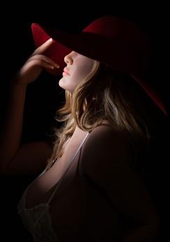 Pipedream Ultimate Fantasy Dolls Bianca, light skin tone Pipedream Ultimate Fantasy Dolls Bianca, light skin tone